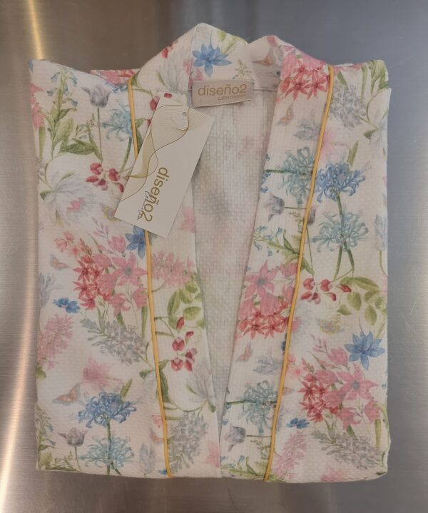 Kimono piqué flores SOLO 3 unidades - Imagen 4