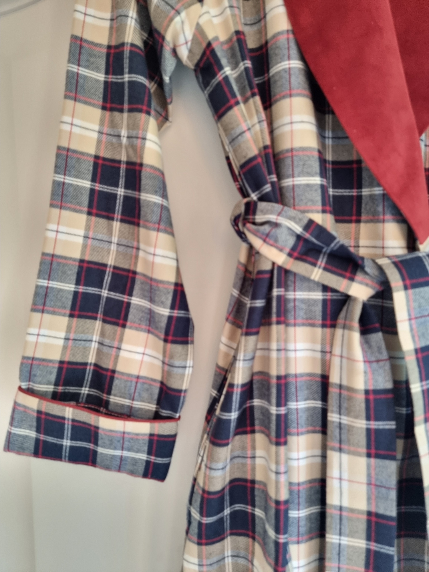 Bata Candela Escocesa - Imagen 2